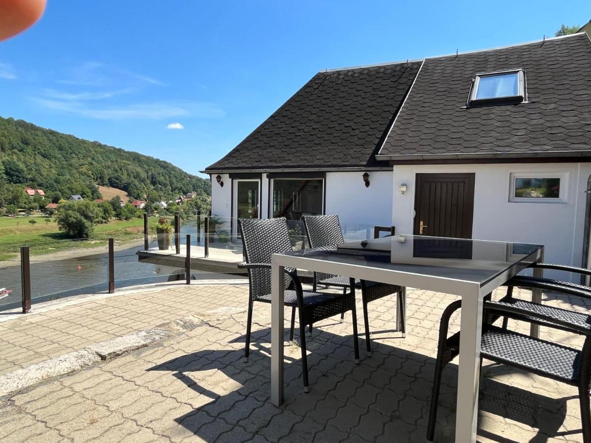Saechsische-Schweiz-Ferienhaus-Wohnung-1-Mit-Elbblick-Sauna-Und-Kamin Königstein an der Elbe Exterior foto